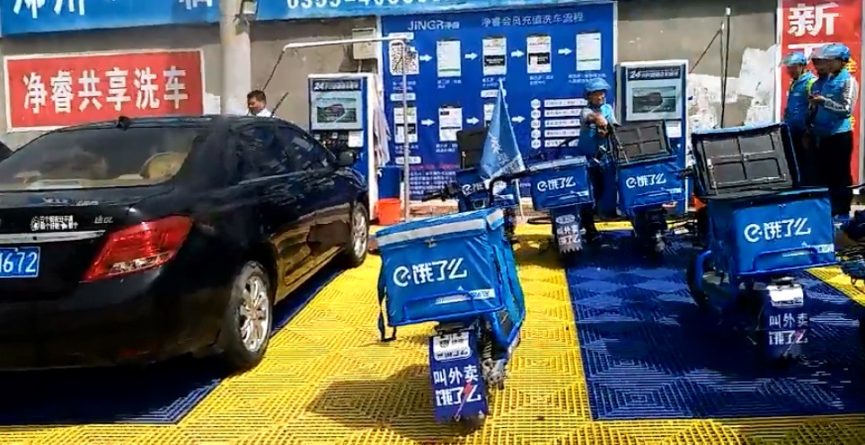 汽車(chē)暴曬溫度高，車(chē)窗留縫能散熱？自助洗車(chē)機(jī)品牌新聞